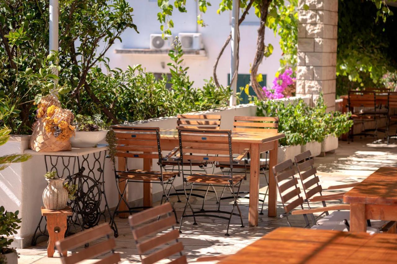 Pansion Marjan Hotel Zavala Ngoại thất bức ảnh