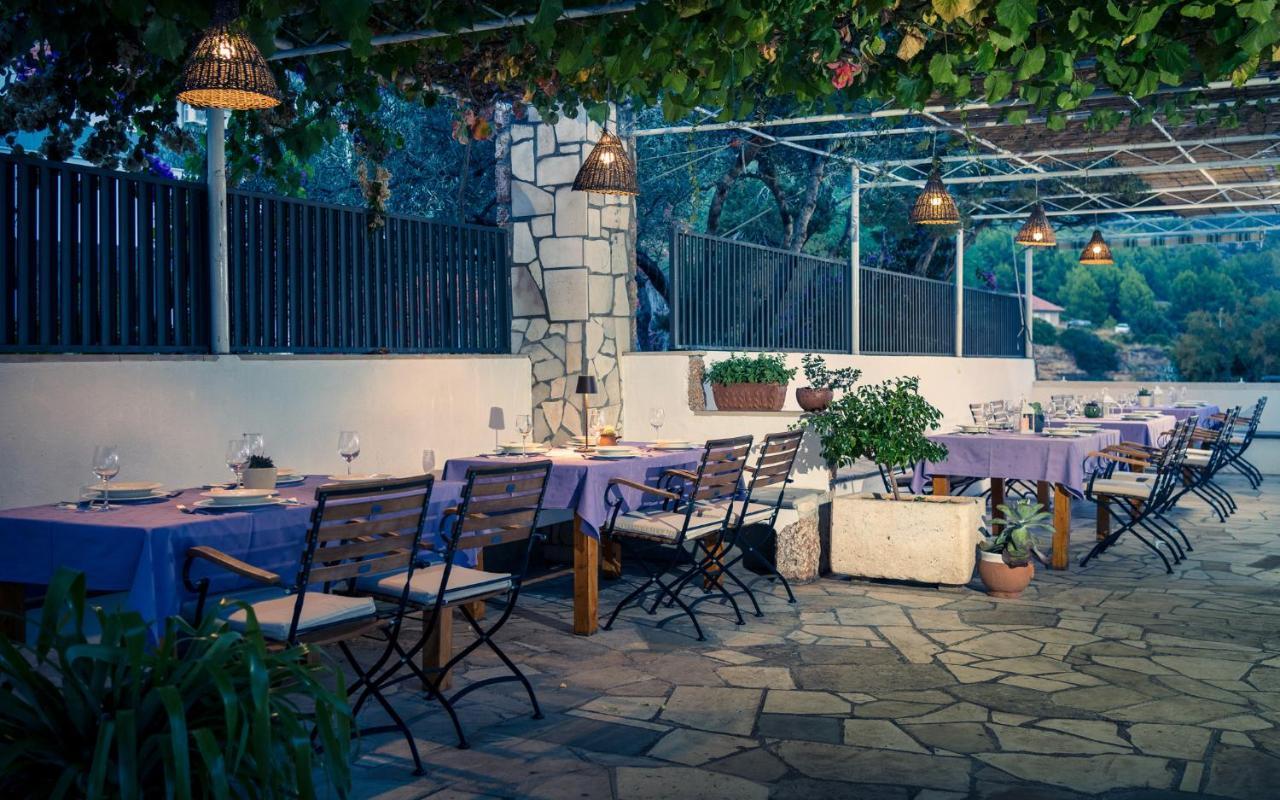 Pansion Marjan Hotel Zavala Ngoại thất bức ảnh