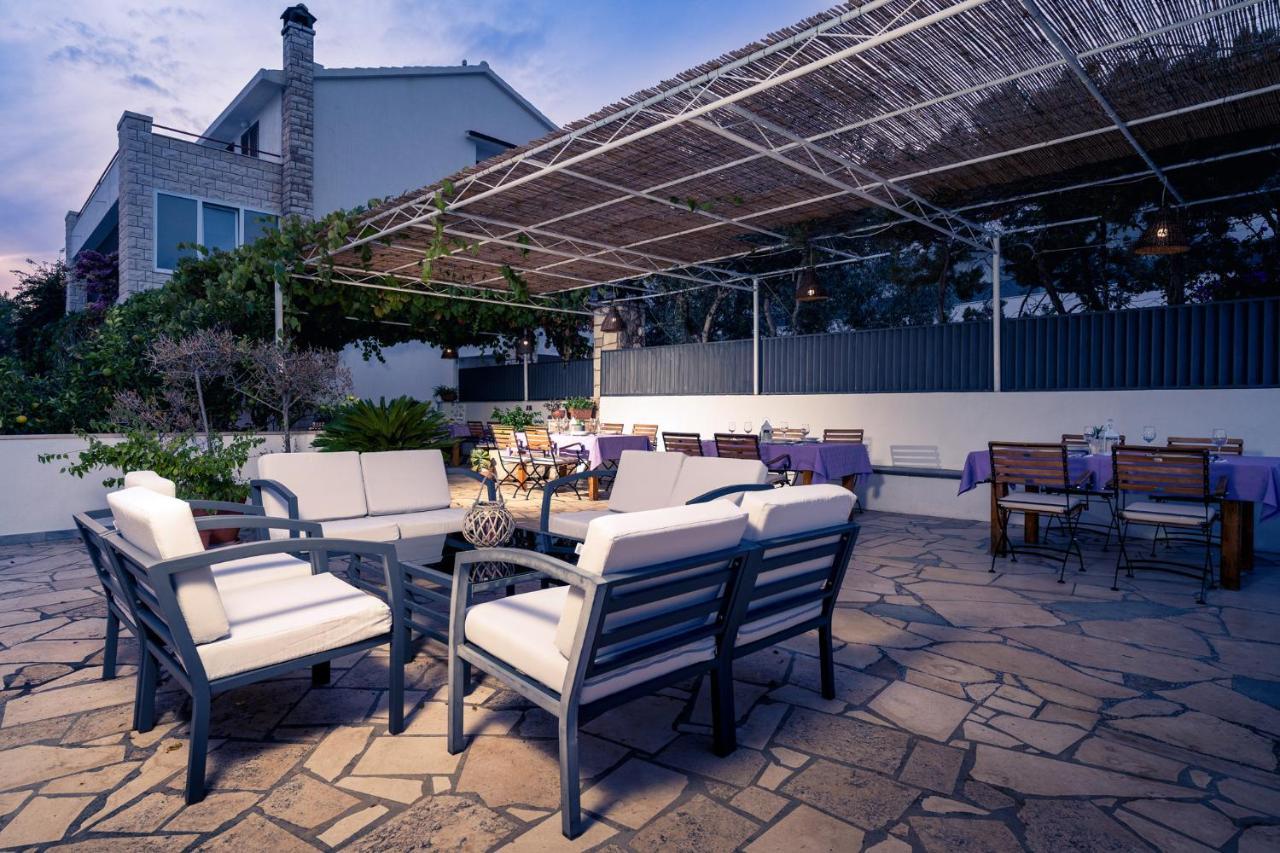 Pansion Marjan Hotel Zavala Ngoại thất bức ảnh